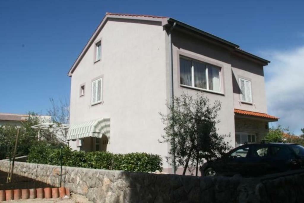 Apartmani Irena Jezevac クルク エクステリア 写真